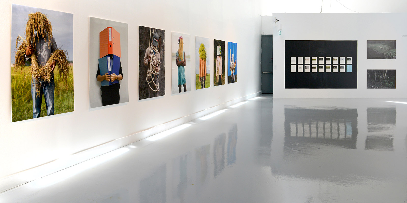 allestimento mostra fotografica